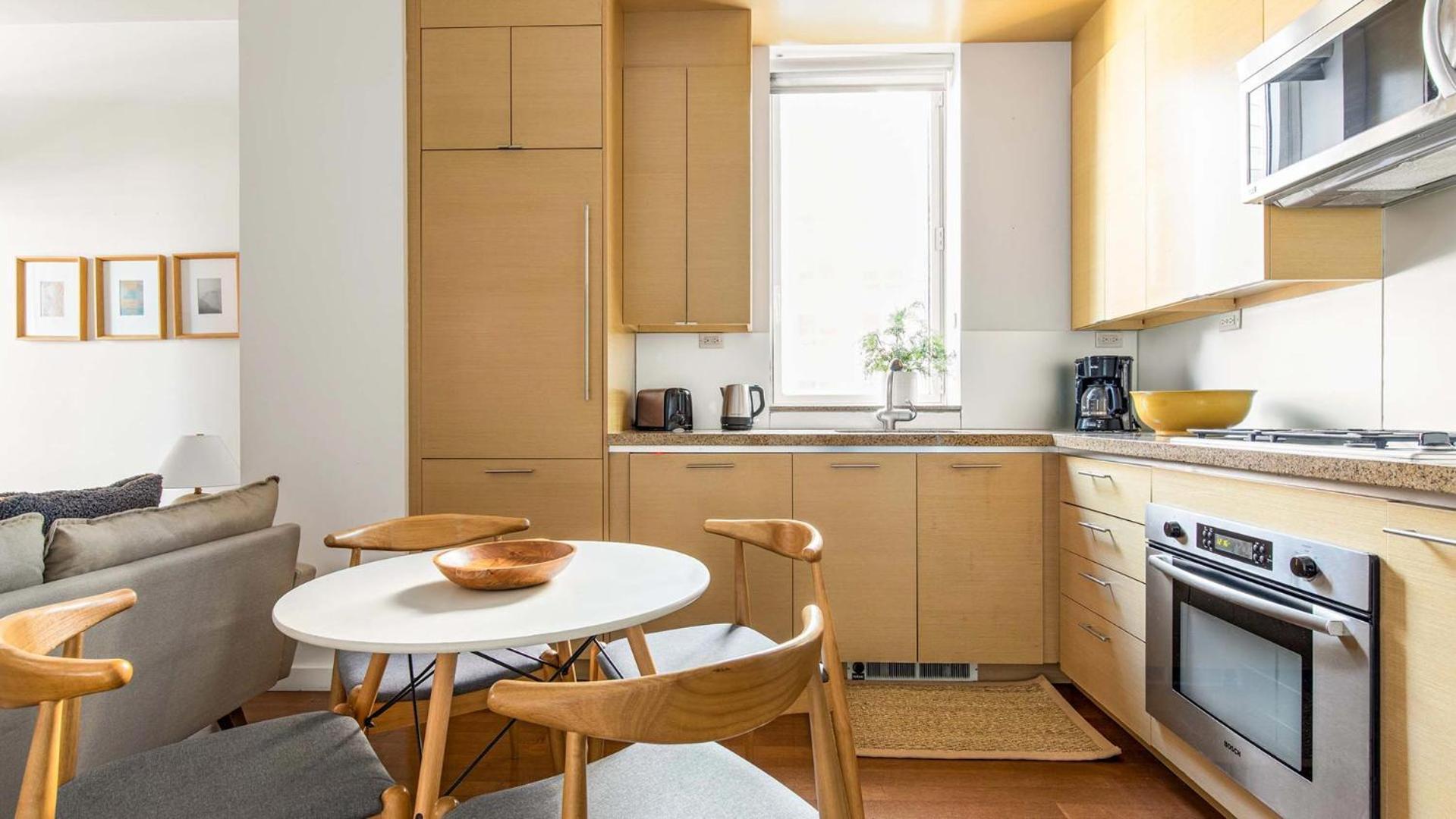 Stylish & Modern In Midtown Manhattan Homestay New York